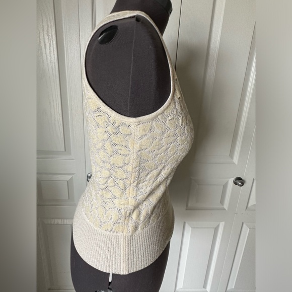 St. John knit tank two toned cream made in the USA . Size small designer - Picture 9 of 11